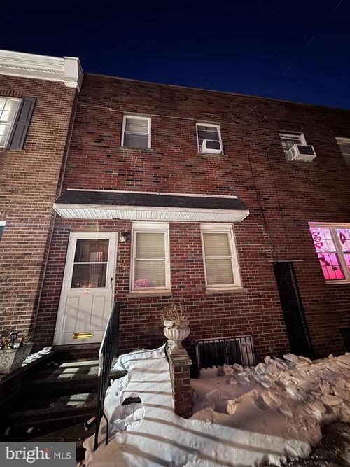 154 Moore Street, PHILADELPHIA, PA, 19148 | Card Image