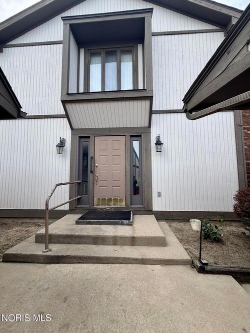 apt-104-5713 Tibaron Lane, Toledo, OH, 43615 | Card Image