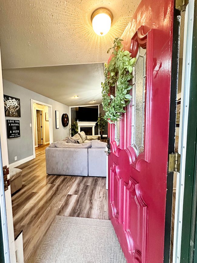 5712 70 Th Pl, House other with 3 bedrooms, 2 bathrooms and null parking in Lubbock TX | Image 7