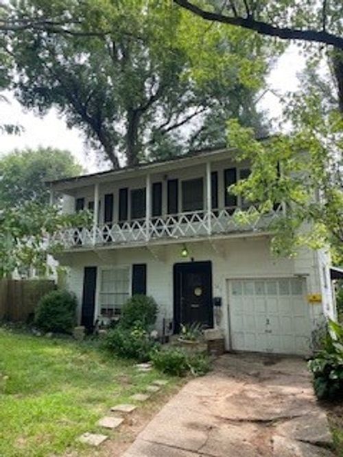 107 E Herndon St, Shreveport, LA, 71101-5056 | Card Image