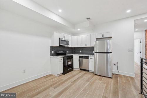 b-3103 N 9th St, Philadelphia, PA, 19133-2030 | Card Image