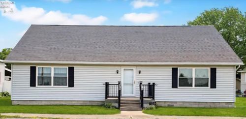 120 W Lincoln St, Lindsey, OH, 43442-3008 | Card Image