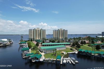 1101-TI - 6500 Bridge Water Way, Condo with 3 bedrooms, 2 bathrooms and null parking in Panama City Beach FL | Image 1