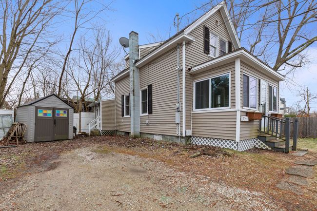 31 Mechanic St, House other with 2 bedrooms, 1 bathrooms and null parking in Farmington NH | Image 4