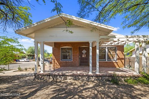747 E Mabel St, Tucson, AZ, 85719-4034 | Card Image