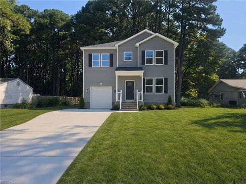 1621 Colonial Ave, Smithfield, VA, 23430-5828 | Card Image