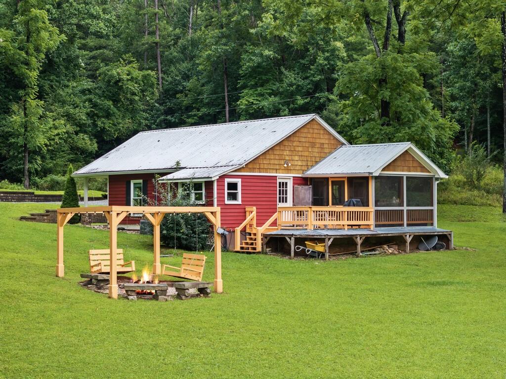 Residential in Morganton