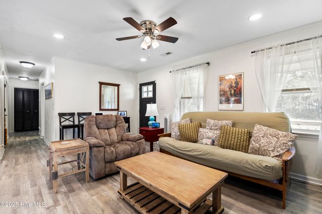 796 Old Folkstone Rd, House other with 3 bedrooms, 2 bathrooms and null parking in Sneads Ferry NC | Image 11