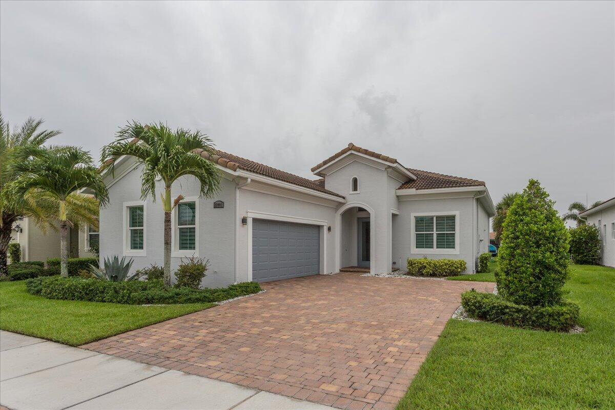 Tivolo Way, Port Saint Lucie, FL 34986