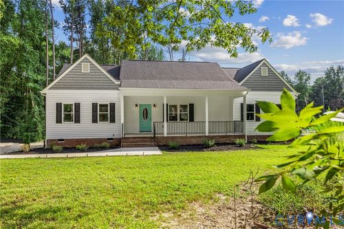 2211 Osborne Rd, Chester, VA, 23831-2233 | Card Image