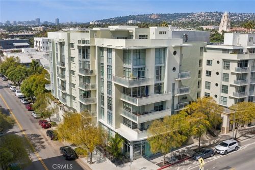 3812 Park, San Diego, CA, 92103 | Card Image