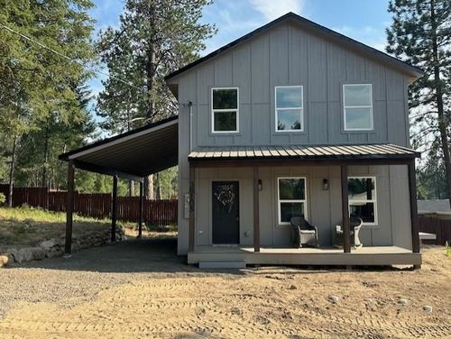 38105 N Frontage Rd, Elk, WA, 99009-8623 | Card Image