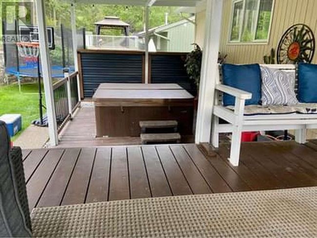 27 Preston Cres, House other with 4 bedrooms, 2 bathrooms and 4 parking in Enderby BC | Image 33