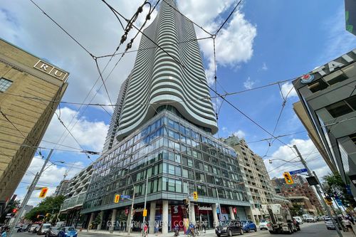 3508-403 Church St, Toronto, ON, M4Y0C9 | Card Image