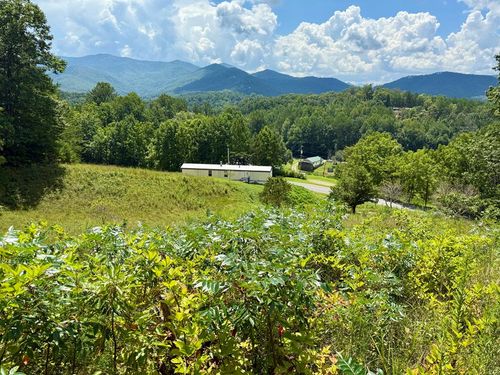 1237 Jackie Cove Rd, Hayesville, NC, 28904-9568 | Card Image