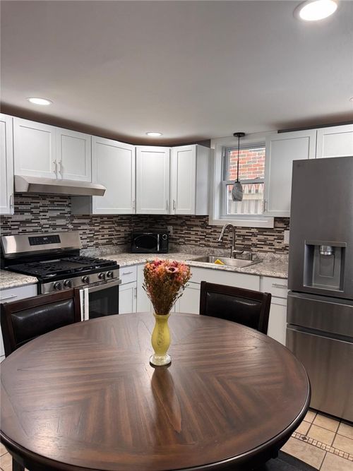 1-348 Union Avenue, Cranston, RI, 02909 | Card Image