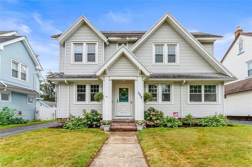 593 Laurelton Rd, Irondequoit, NY, 14609-4510 | Card Image