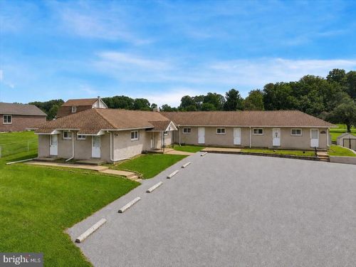 4-420 London Dr, COATESVILLE, PA, 19320-5951 | Card Image