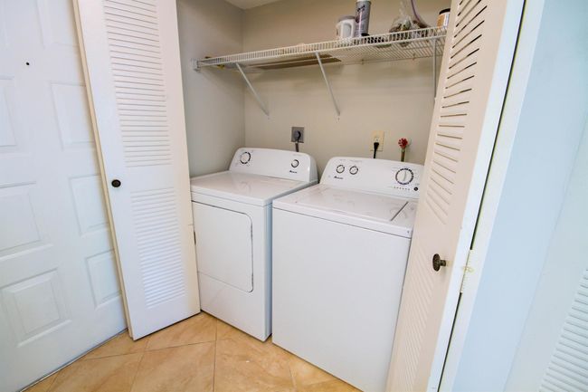 APT-101 - 2230 N Cypress Bend Dr, Condo with 2 bedrooms, 2 bathrooms and null parking in Pompano Beach FL | Image 7