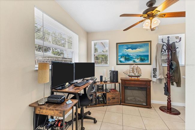 2402 33 Rd St W, House other with 3 bedrooms, 2 bathrooms and null parking in BRADENTON FL | Image 20