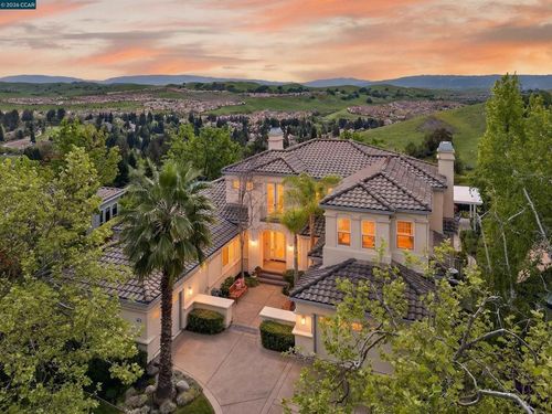 3643 Country Club Ter, Danville, CA, 94506-6064 | Card Image