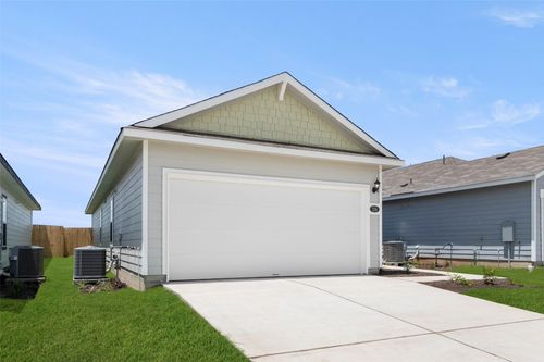 256 Estallo Way, Maxwell, TX, 78656-2045 | Card Image