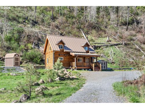 52633 Mckenzie Hwy, Blue River, OR, 97413-9701 | Card Image