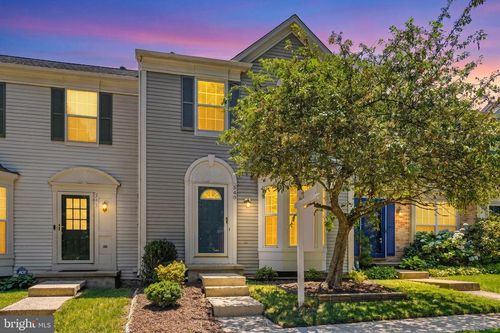 540 Currant Ter Ne, LEESBURG, VA, 20176-2464 | Card Image