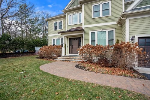 5 Homsy Lane, Needham, MA, 02484 | Card Image