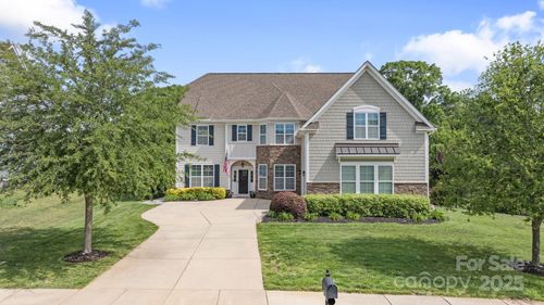 7405 Albemarle Dr, Denver, NC, 28037-6534 | Card Image