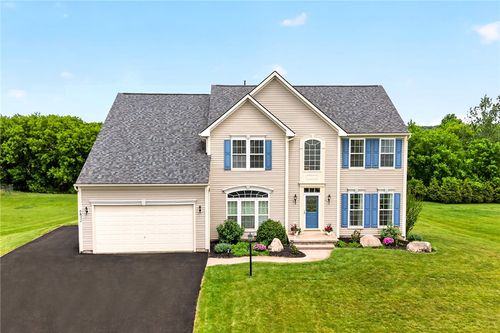 6832 Citation Way, Victor, NY, 14564-9382 | Card Image