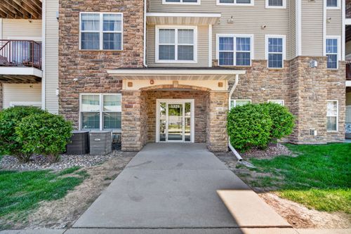 106-1329 Se University Avenue, Waukee, IA, 50263 | Card Image