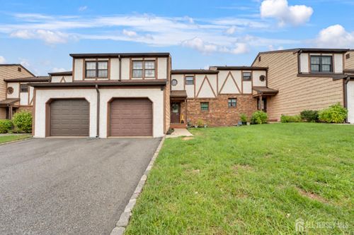 23 Wellington Ct, Sayreville, NJ, 08872-1370 | Card Image