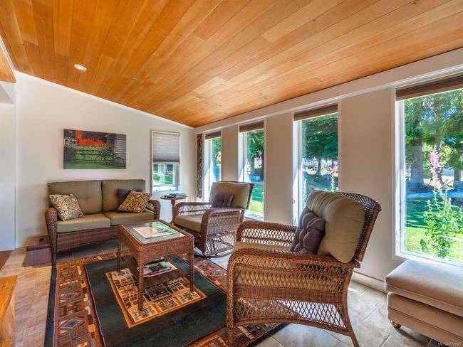 410 17 Th Ave, House other with 4 bedrooms, 5 bathrooms and 4 parking in Sointula BC | Image 49