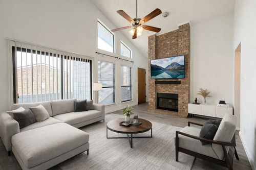 apt-602-17490 Meandering Way, Dallas, TX, 75252-6147 | Card Image