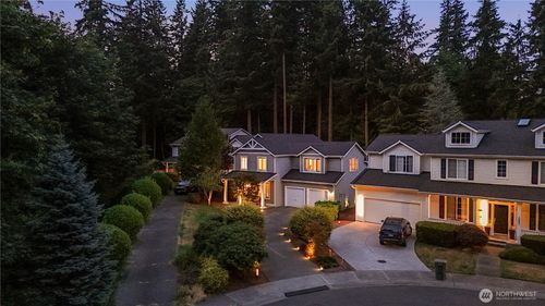 10829 47th Ave Se, Everett, WA, 98208-9697 | Card Image