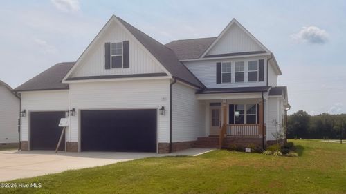 18 Charles Point Ln, Selma, NC, 27576-3704 | Card Image