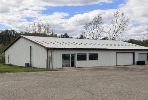 4877 N State Road 127, Fremont, IN, 46737-9457 | Card Image