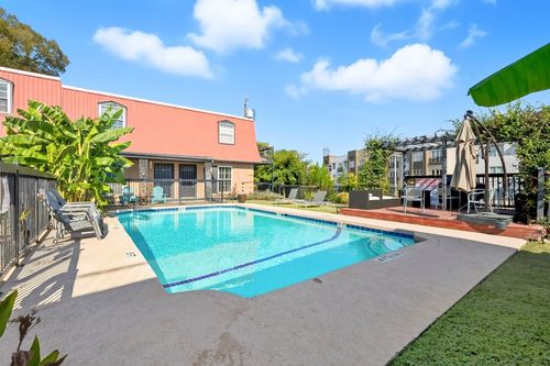 apt-210-900 S Lamar Blvd, Austin, TX, 78704-1501 | Card Image