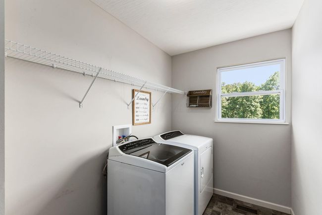 171 Chestnut Commons Dr, House other with 4 bedrooms, 3 bathrooms and null parking in Commercial Point OH | Image 29