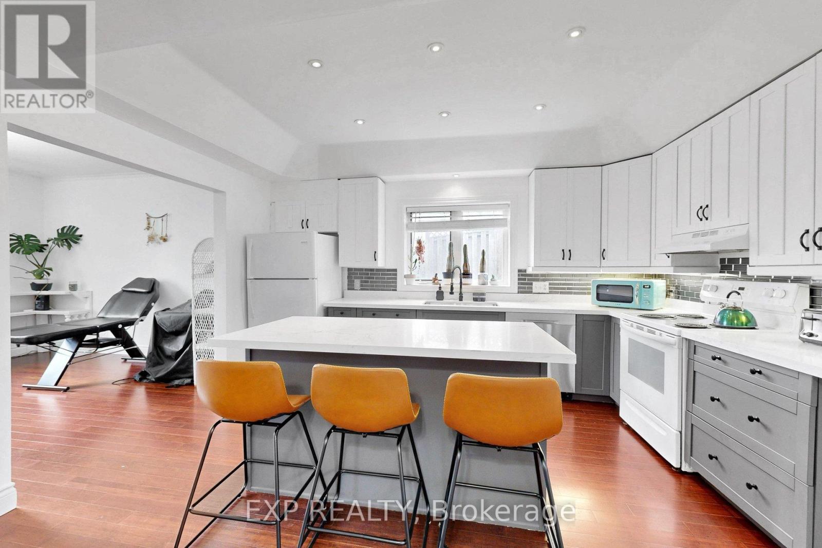 Residential in Cobourg 3