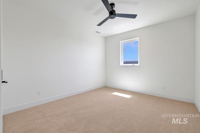 2282 E 4400 N, House other with 4 bedrooms, 4 bathrooms and 3 parking in Filer ID | Image 42