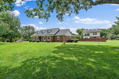 6305 Chickering Cir, House other with 4 bedrooms, 3 bathrooms and 8 parking in Nashville TN | Image 2