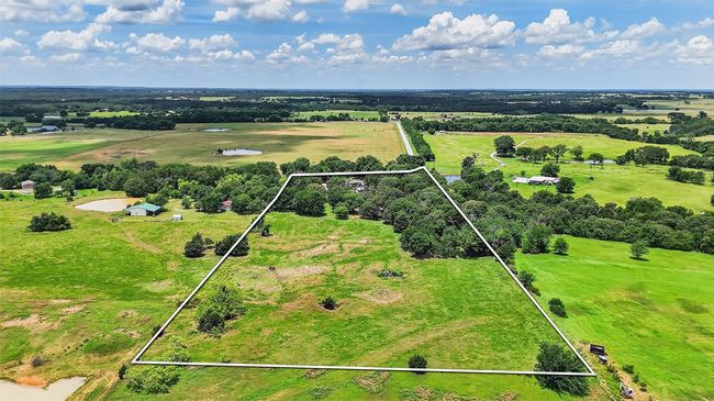 2869 Ranch Rd, House other with 3 bedrooms, 2 bathrooms and null parking in Whitesboro TX | Image 5