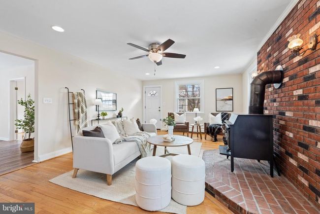 9304 Snyder Ln, House other with 4 bedrooms, 2 bathrooms and null parking in PERRY HALL MD | Image 4