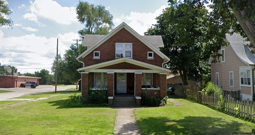 1727 17th Ave, ROCKFORD, IL, 61104-5457 | Card Image