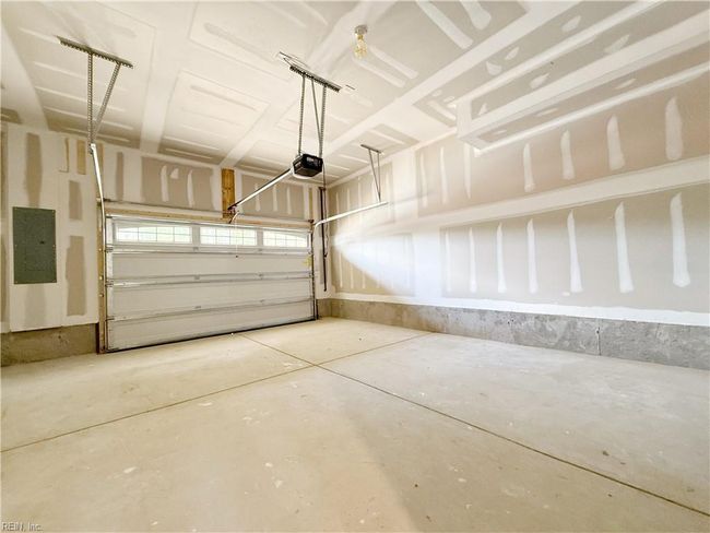 1390 Independence Blvd, House attached with 3 bedrooms, 4 bathrooms and null parking in Newport News VA | Image 17