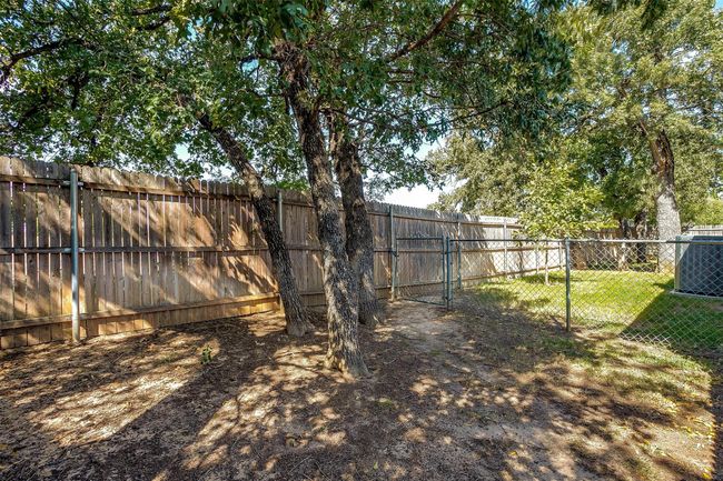 1023 Winding Creek Dr, House other with 2 bedrooms, 3 bathrooms and null parking in Kennedale TX | Image 25