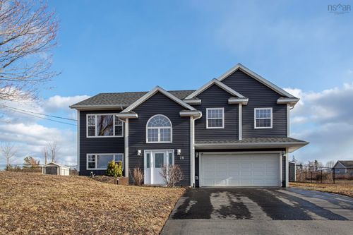 28 Terra Nova Dr, Greenwood, NS, B0P1R0 | Card Image