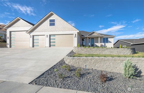 15006 Allison Place, Entiat, WA, 98822 | Card Image